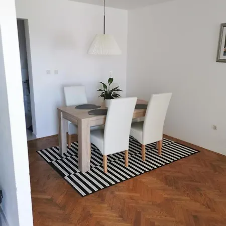 Marasovic - Maja Apartman *
